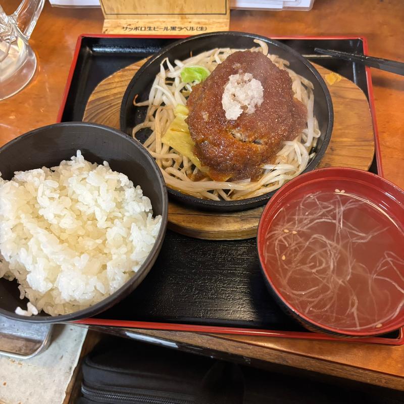 ハンバーグ定食(たこ助 （タコスケ）)