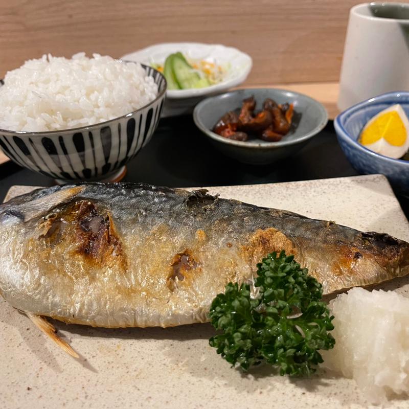 焼魚定食　大盛り(創作酒場＆カフェ ずん太" ZUNDA)