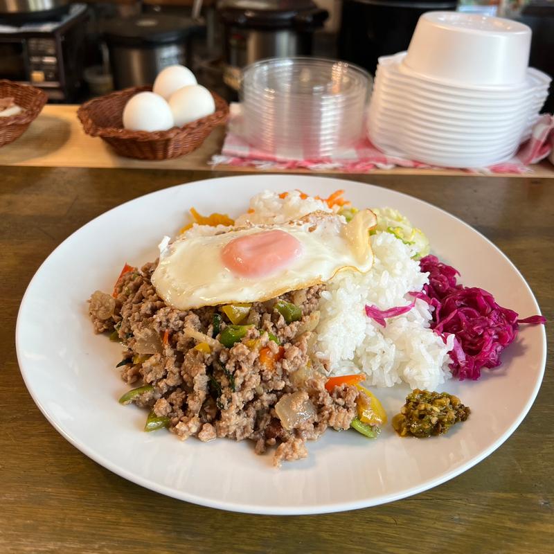 日替わりランチ（ガパオライス）(コズミックダイニング・GAILA)