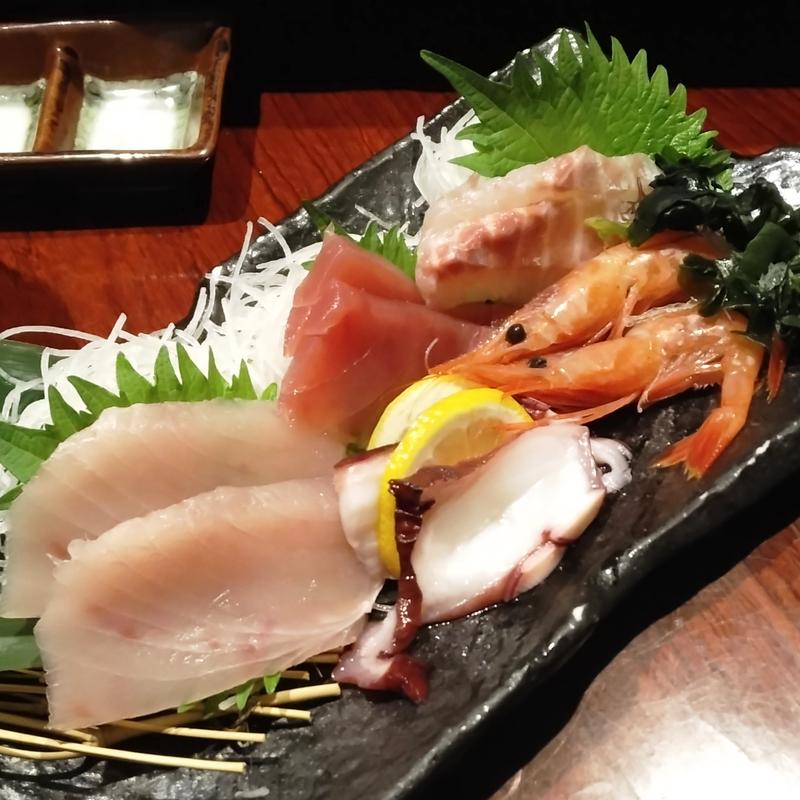 刺身徳盛り(目利きの銀次　虎ノ門駅前店)
