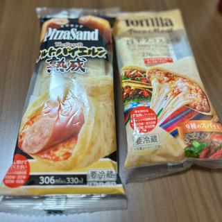ピザサンド アルトバイエルン熟成、旨辛タコスミート(ファミリーマート 東墨田二丁目店)