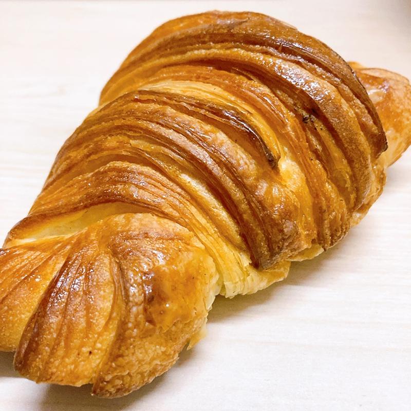 クロワッサン(あすなろベイキングカンパニー （ASUNARO Baking Company）)