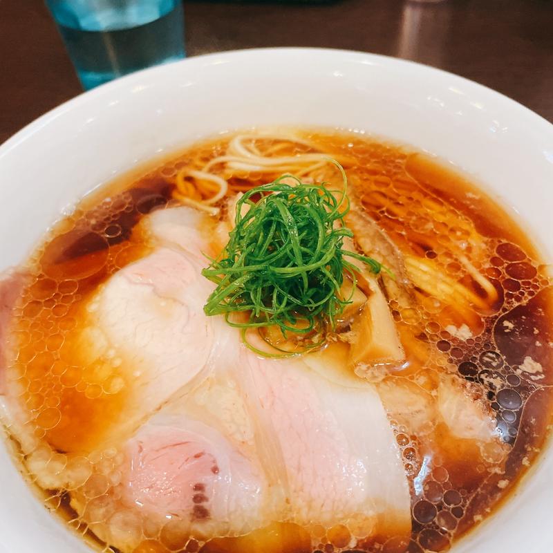 醤油らーめん (とものもと)