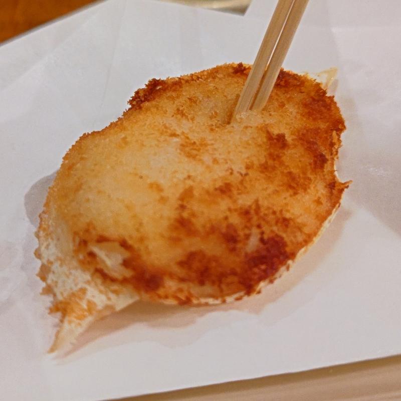 渡り蟹甲羅詰め(串揚げとワイン はち )