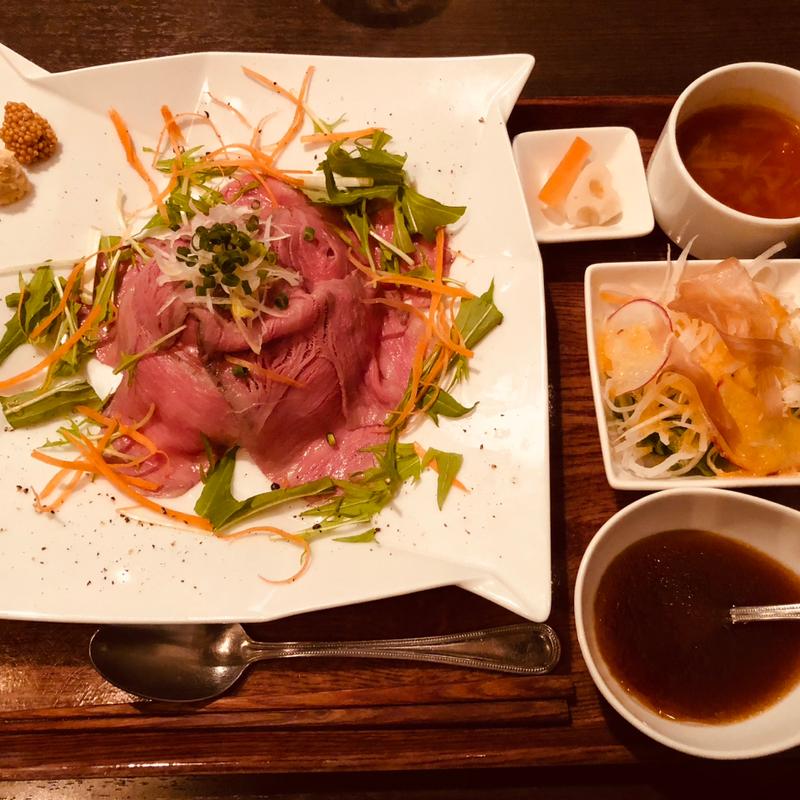 極上ローストビーフ丼(匠のローストビーフ キッチンフォーク 東京 日暮里店)