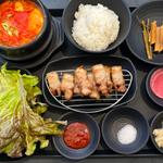 サムギョプサル定食(ヨプの王豚塩焼 足立テラス店)