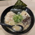 ラーメン(博多禿鷹 )
