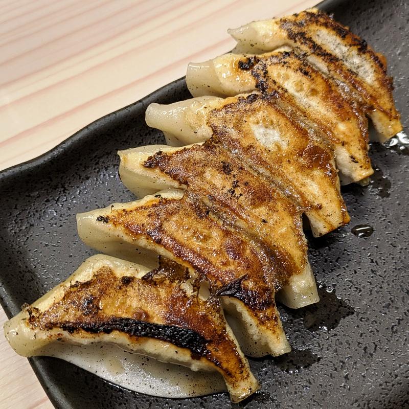 餃子(博多禿鷹 )