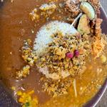 チキンキーマ＋トマトカレー＋お肉のカレー