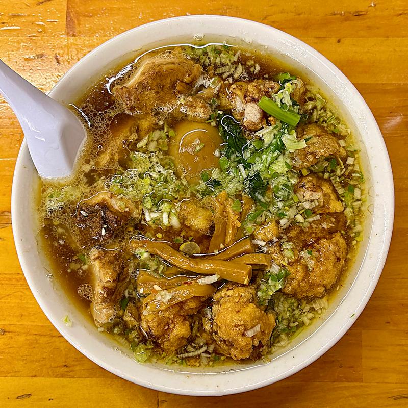 ラーメン半々(珉珉)