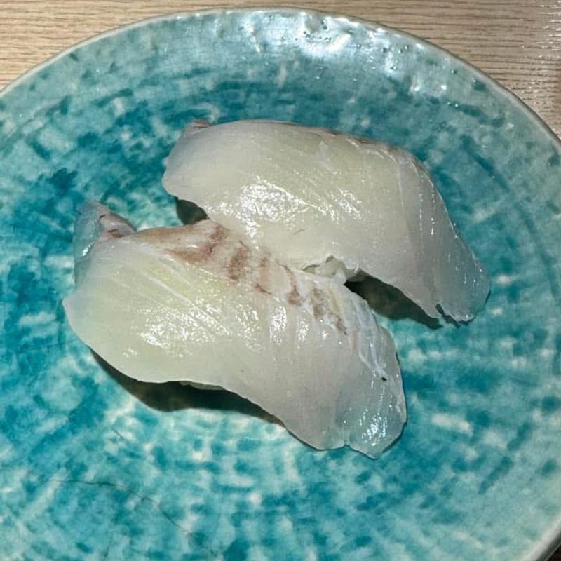 鮮魚ひらめ(すしセンター 裏天王寺)