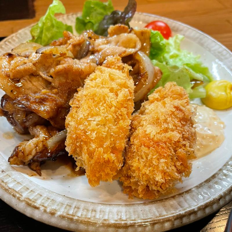 生姜焼きとカキフライのセット(鈴亭 （リンテイ）)