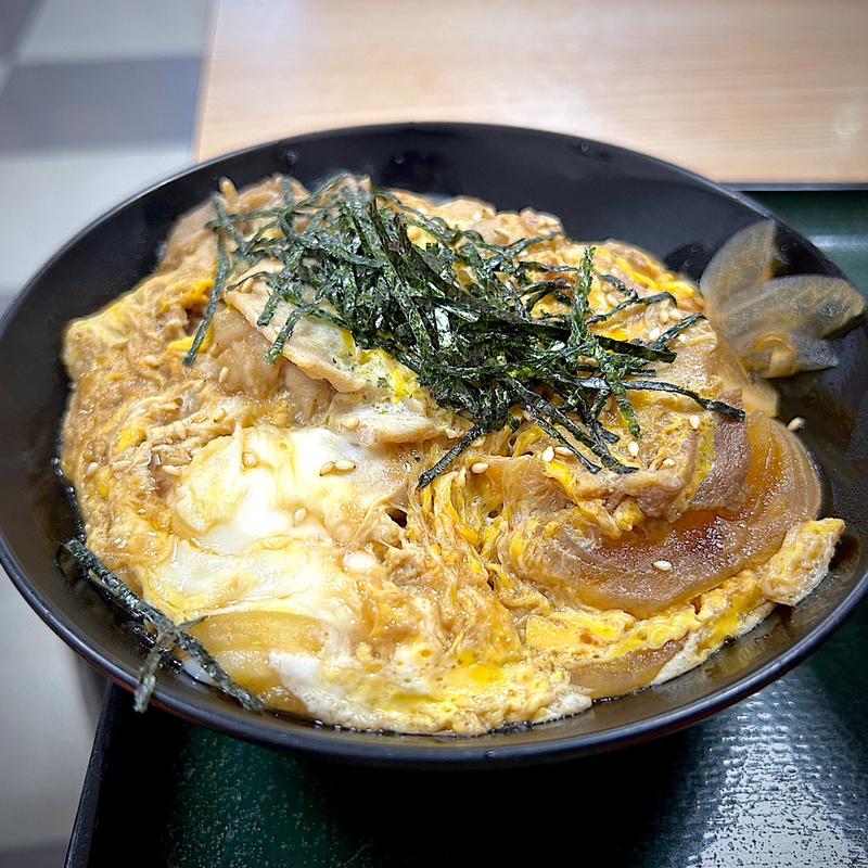 豚玉丼(名代 箱根そば 喜多見店)