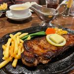 牛肩ロースステーキ（300g）