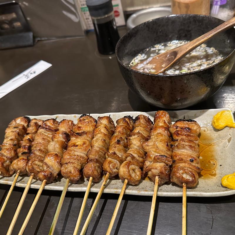 (炭火串焼はくら)