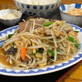 レバニラ炒め定食(味吉 （アジキチ）)