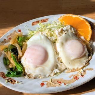 目玉焼き(中華飯店はやま)