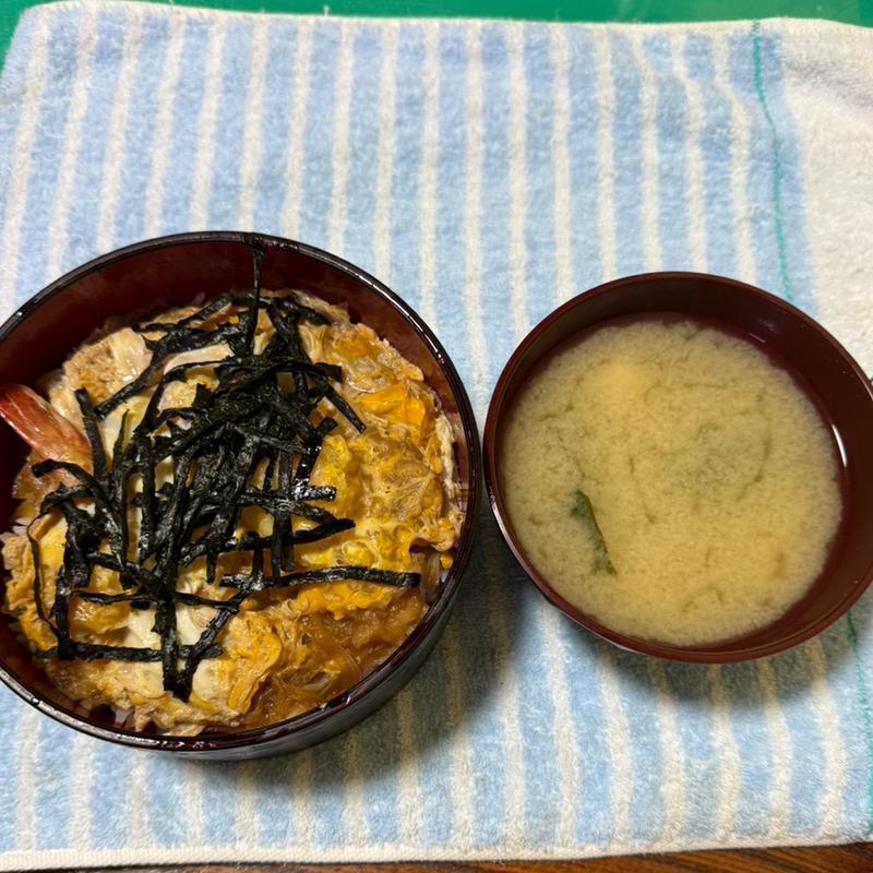 天とじ丼(末広)