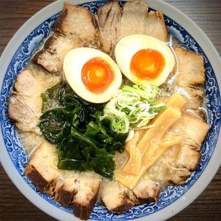 背脂チャーシューメン 味玉