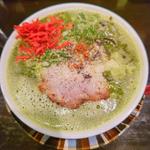 私が愛したみどりラーメン(豚骨ジェノヴァ)(のげら～ )