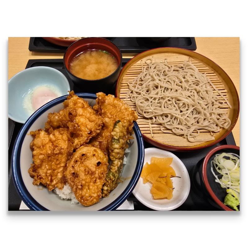 たれづけ親子鶏天丼 小そば(冷)サービスセット(天丼てんや 下総中山店)