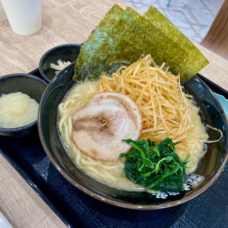 ネギラーメン 並(横浜家系ラーメン 壱角家 アリオ西新井店)