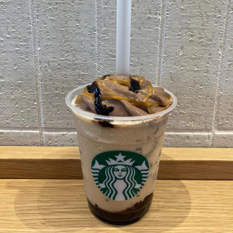 すごいキャラメルフラペチーノ(スターバックスコーヒー 梅ヶ丘駅店)