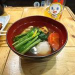 津上家のお雑煮(大衆酒場 チャン栓チャン)