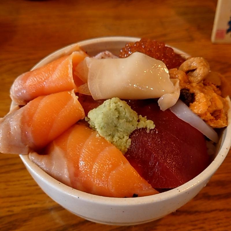 日替わりみこ丼（並）(みこ市場)