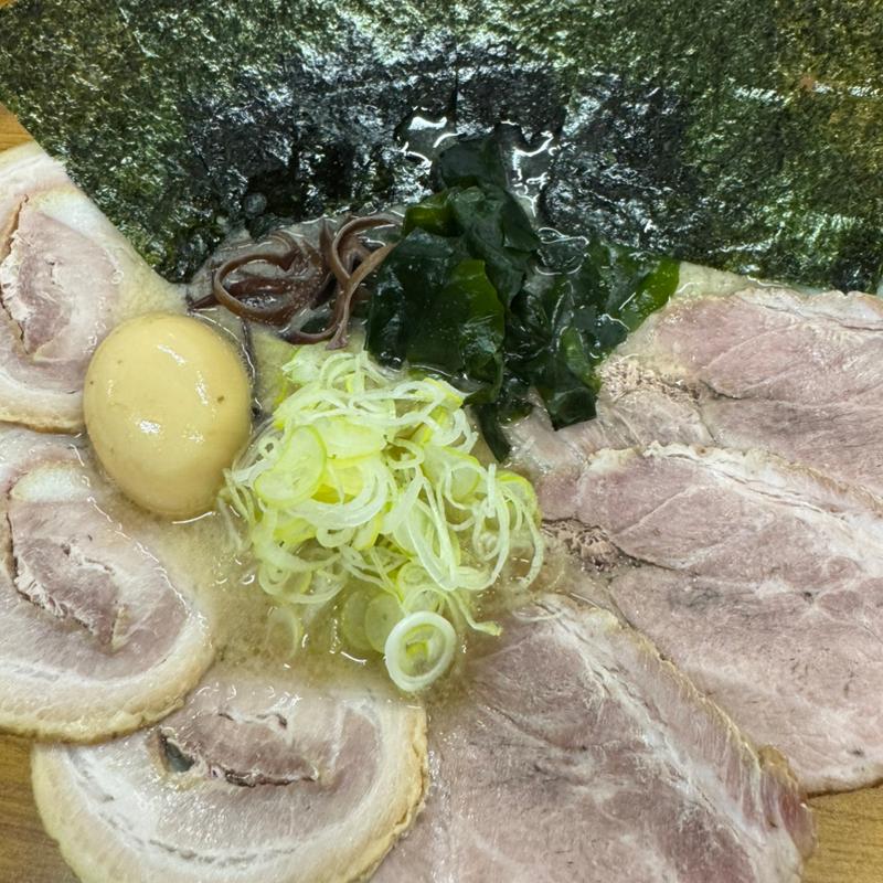 チャーシューメン(海苔 味玉)(ニューラーメンショップ大光)