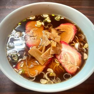 チャーシューメン(三越園)