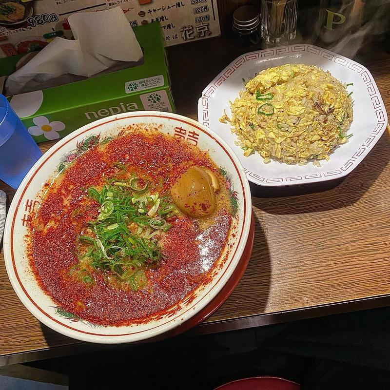 ピリ辛中華そば 半チャン(中華そば 花京 鴫野店)