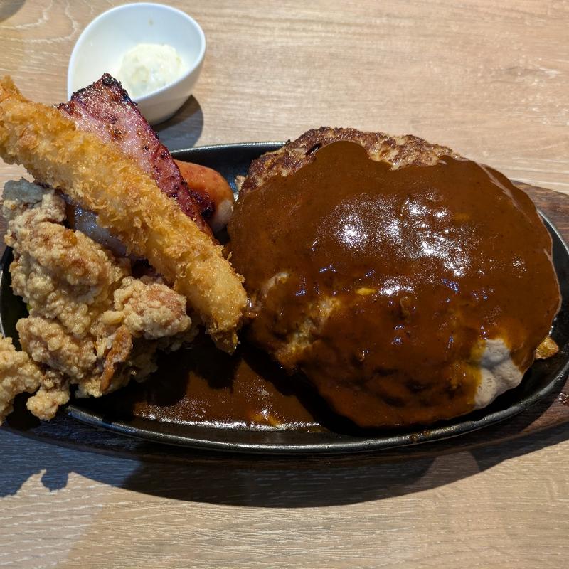 (三浦のハンバーグ （ミウラノハンバーグ）)