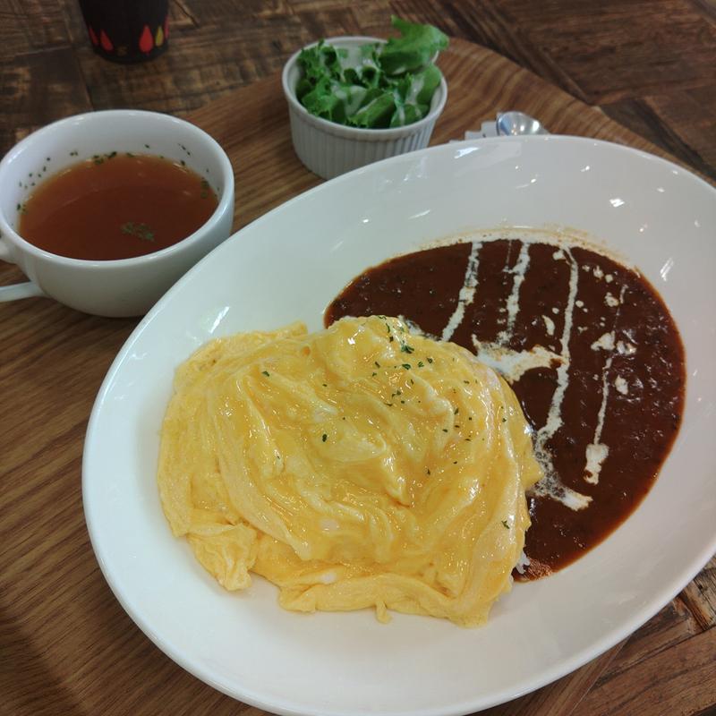 ふわふわ玉子のハッシュドビーフ(kasvi cafe)