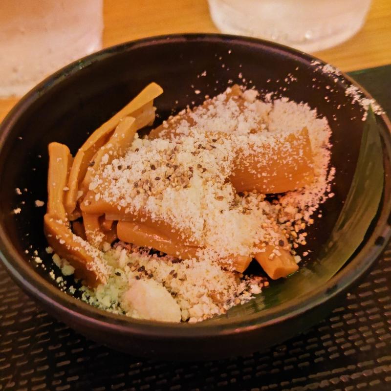 味付きメンマの黒胡椒チーズ(多分横浜で一番安い居酒屋 呑りお)