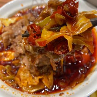 水煮牛肉～四川風牛肉唐辛子煮込み～