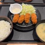 カキフライ定食(とんかつ 松のや 東新宿店)