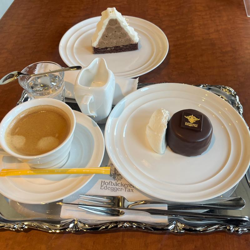 (ホーフベッカライ エーデッガー・タックス)