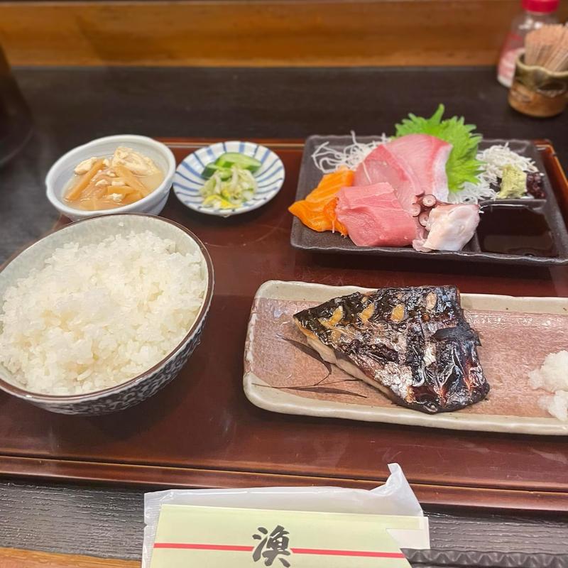 定食(お刺身 サバ西京焼)(漁(りょう))