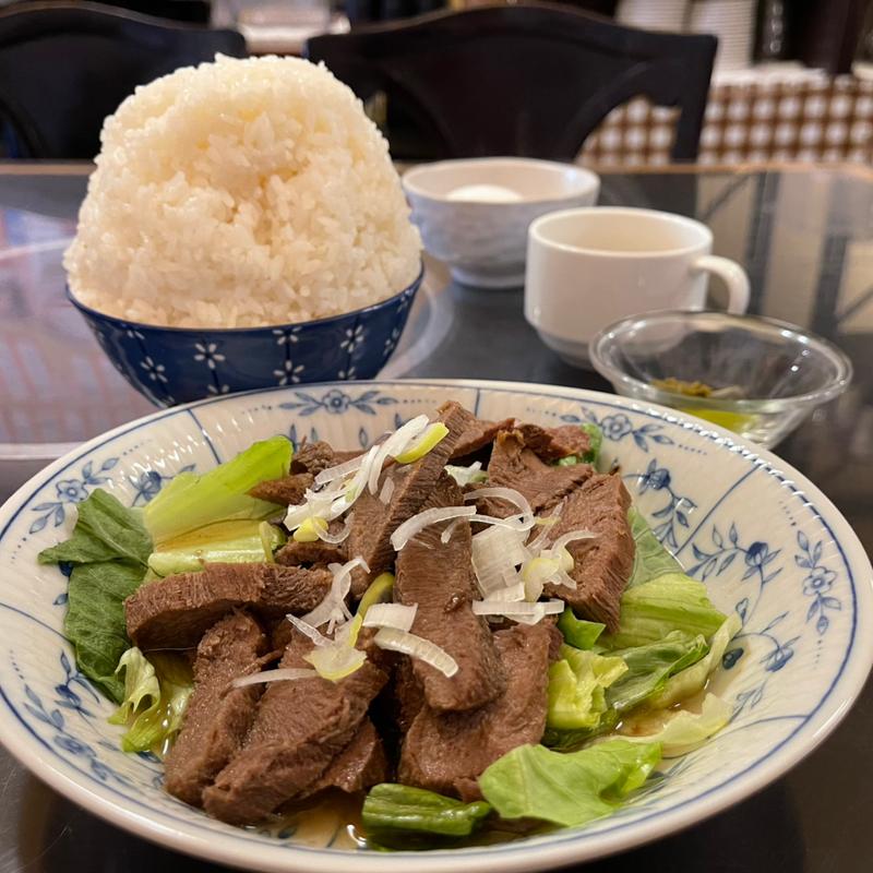 茹でタン定食　大盛り(きぬちゃん食堂)
