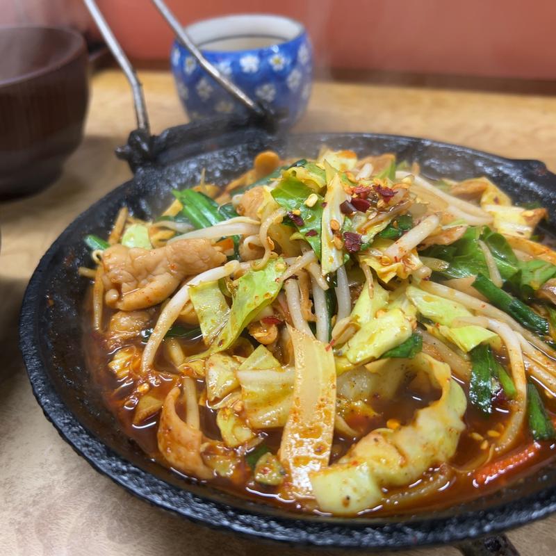 鉄板ホルモンみそ定食(お食事の店 多津田(たつた))