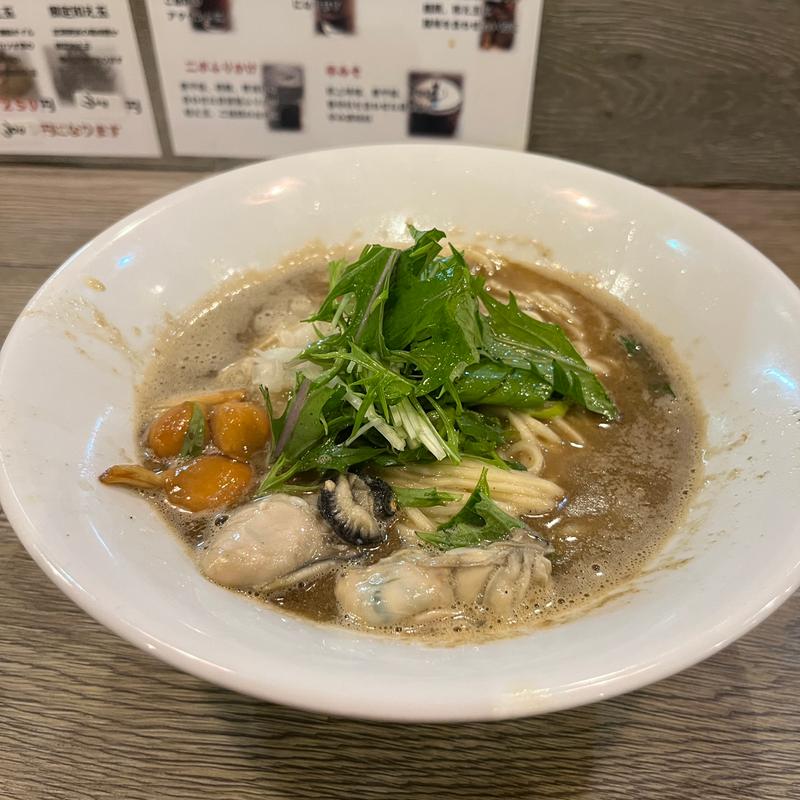 濃厚牡蠣煮干ラーメン(限定)(ラァメン コハク)