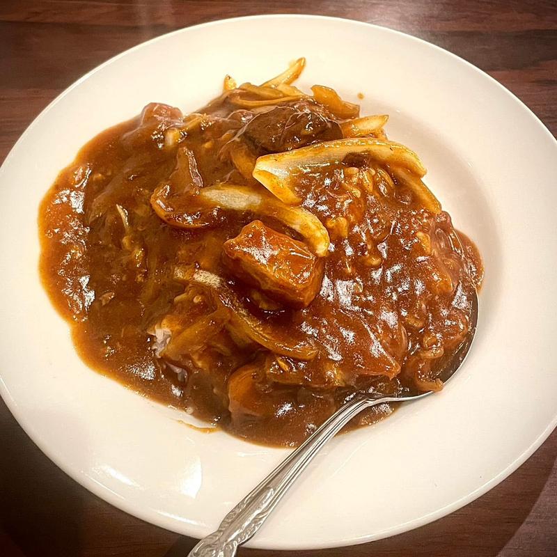 牛バラ肉カレーご飯(中国料理 保昌)