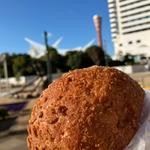 牛すじカレーパン