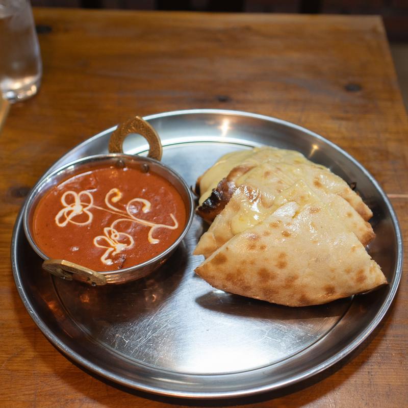 チーズナンセット(インドネパール料理ペルティブルシナモン（Indian nepali restaurant PALATABLE CINNAMON）)