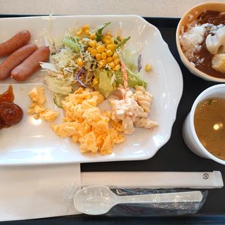 朝食