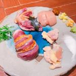 大和肉鶏 刺身盛合せ(炭火焼き鳥 鴨尽)