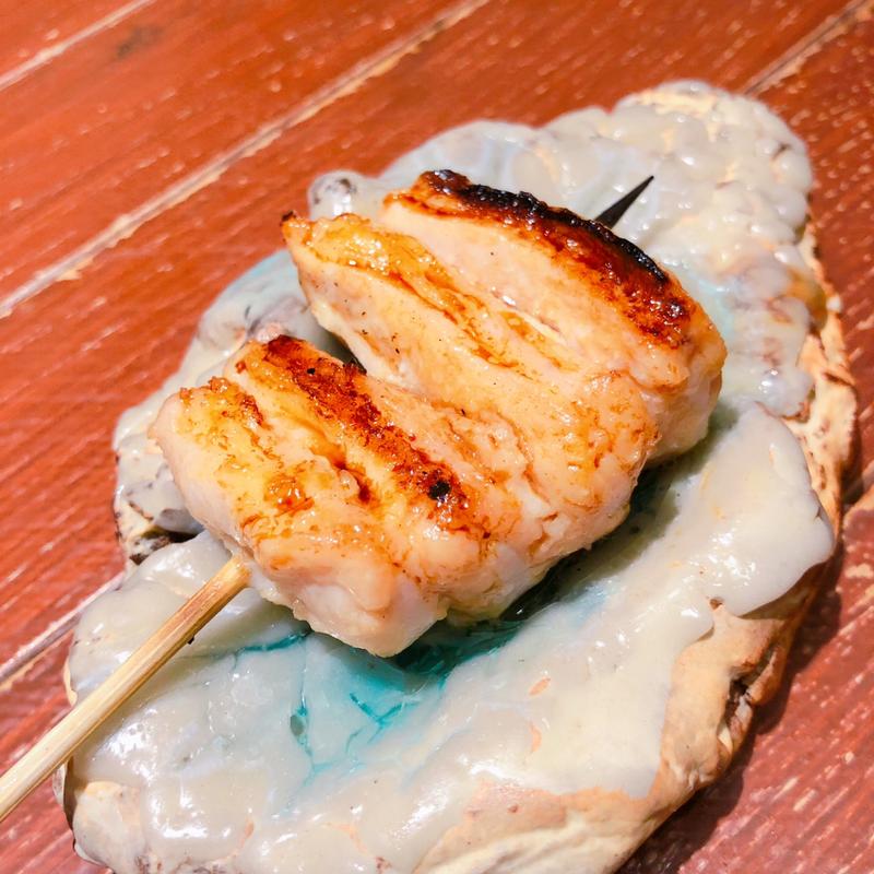 ヤゲン軟骨の串焼き(炭火焼き鳥 鴨尽)