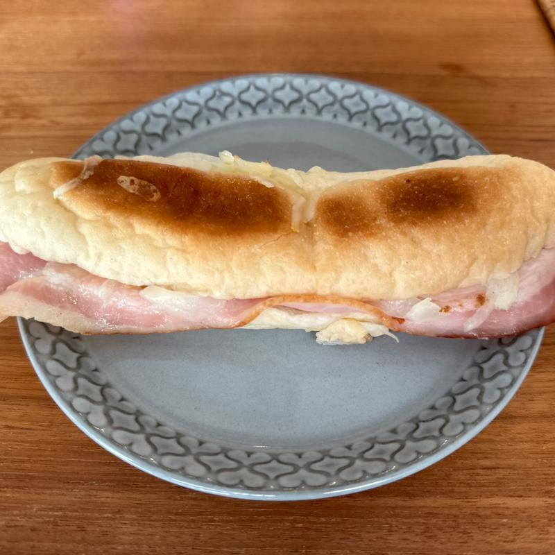 キャベツとたまねぎのパニーニ(ローゲンマイヤー 西宮北口店)