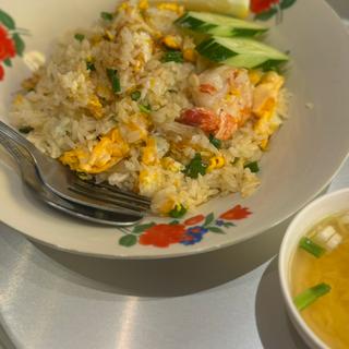 タイ風チャーハン(タイカフェ ピーマイ 学芸大学店)